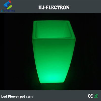 چین عرضه کننده در فضای باز LED روشن روشن مربع گیاه گلدان 80000hr عمر باتری