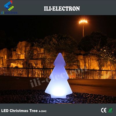 درخت کریسمس پلاستیکی