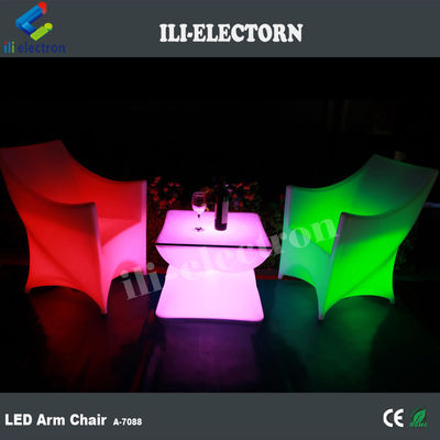 100٪ PE پلاستیک قابل شارژ مجدد RGB روشن شده کاناپه