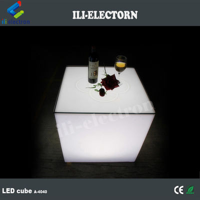 چراغ های LED قابل شارژ مجدد مبلمان پلاستیکی مبلمان بیرونی چراغ های LED