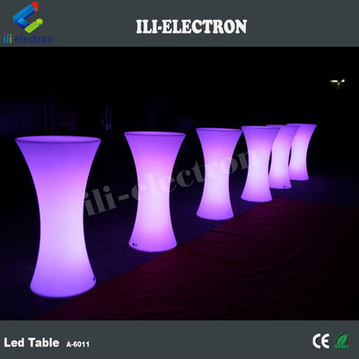 میز بیسترو LED بالا در داخل و خارج استفاده می شود