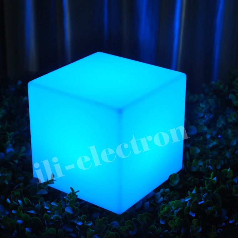 PE پلاستیک تغییر رنگ روشن جامد LED شعله مکعب
